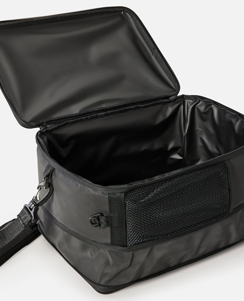 022WUT_0090_4_1759112759000