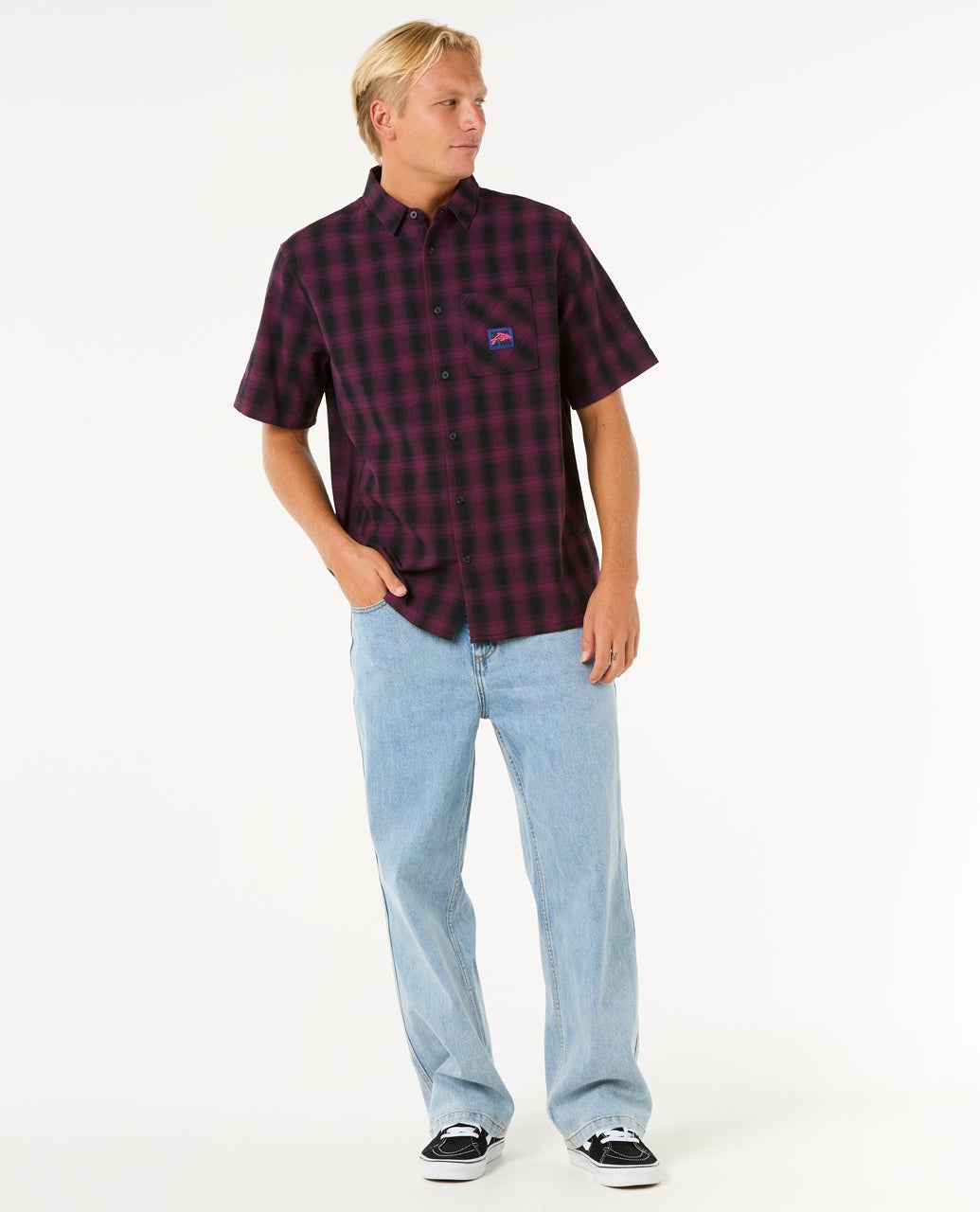 04RMSH_2215_4_1759119325000