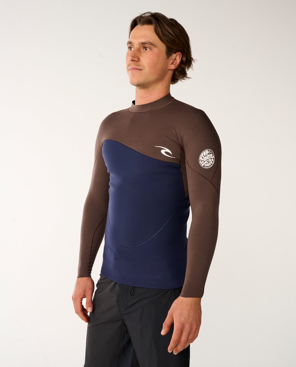 12FMWJ_0294_2_1763502433000