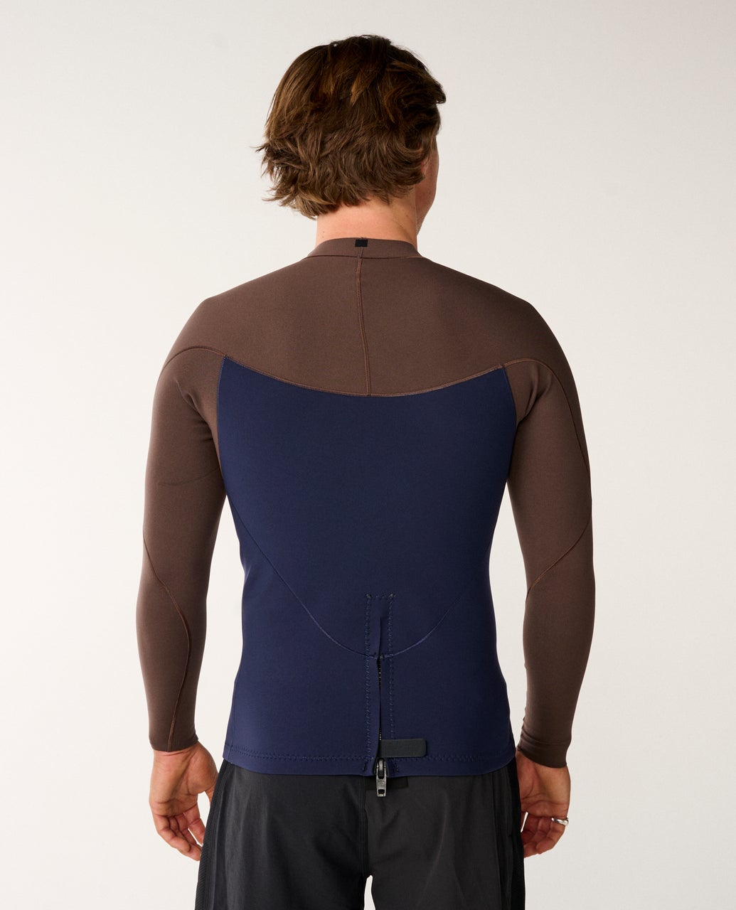 12FMWJ_0294_3_1763502434000