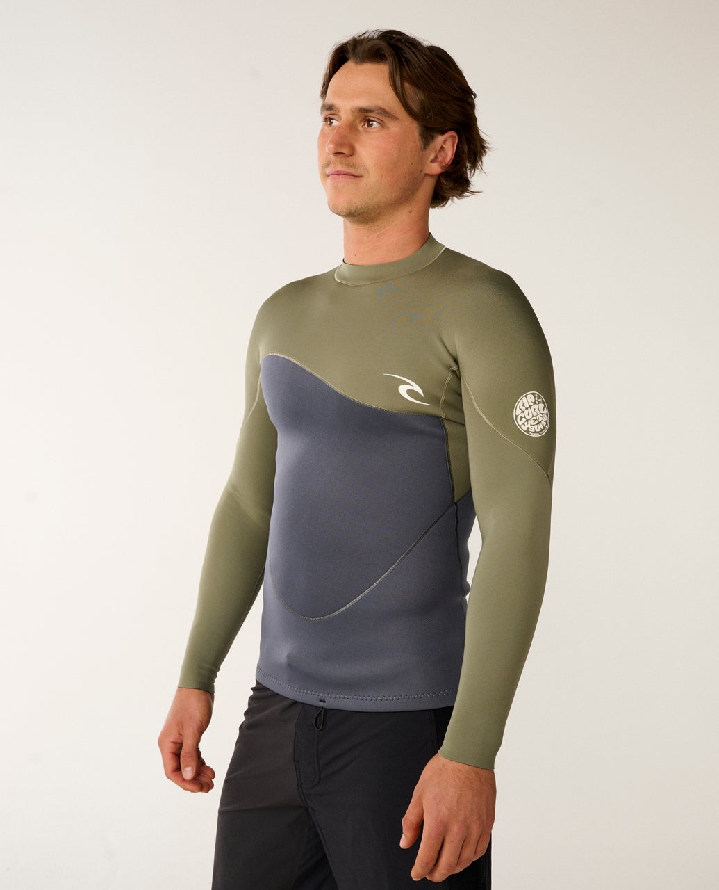 12FMWJ_0329_2_1763502442000