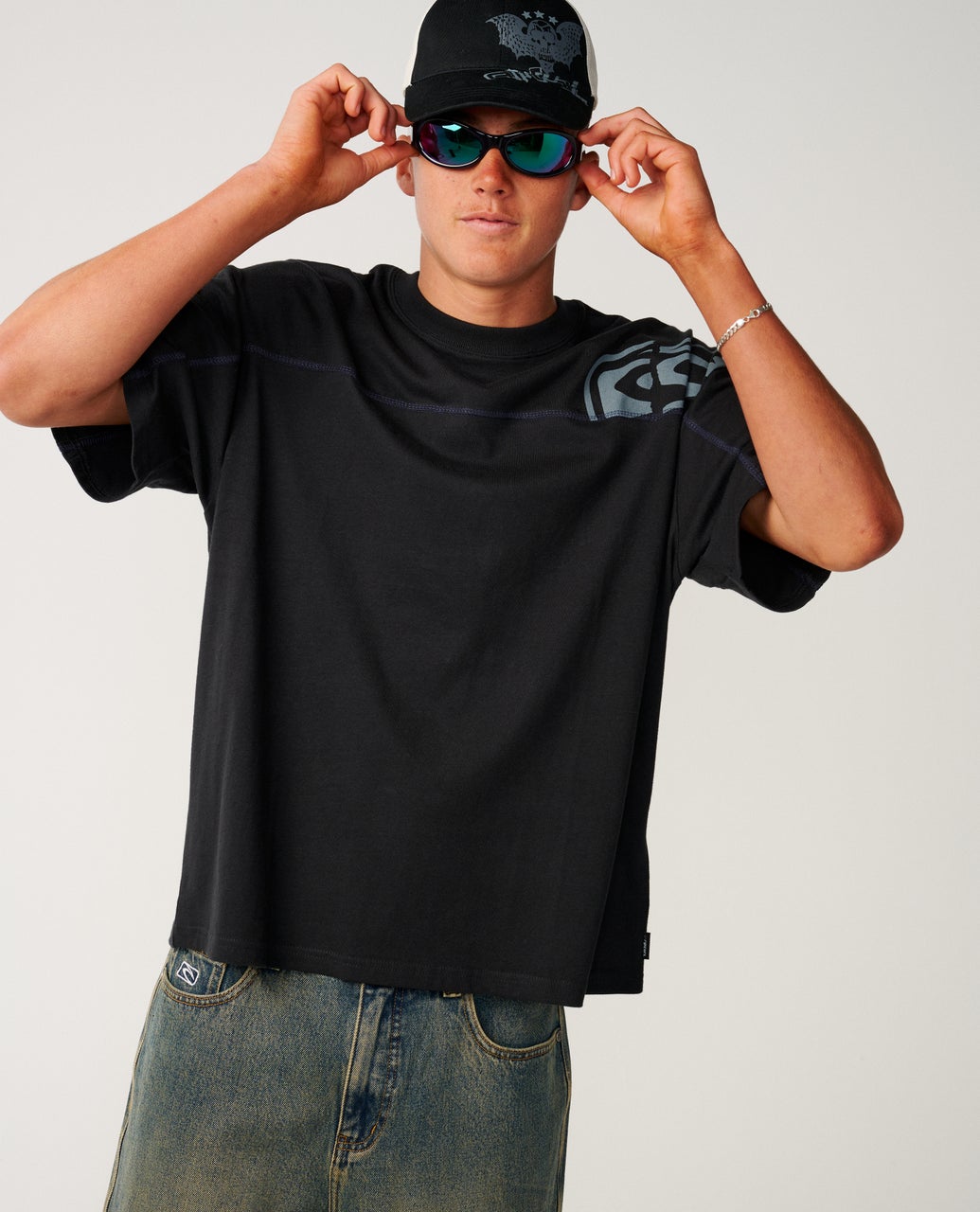 Archive Thrashed Panel Tee – Rip Curl