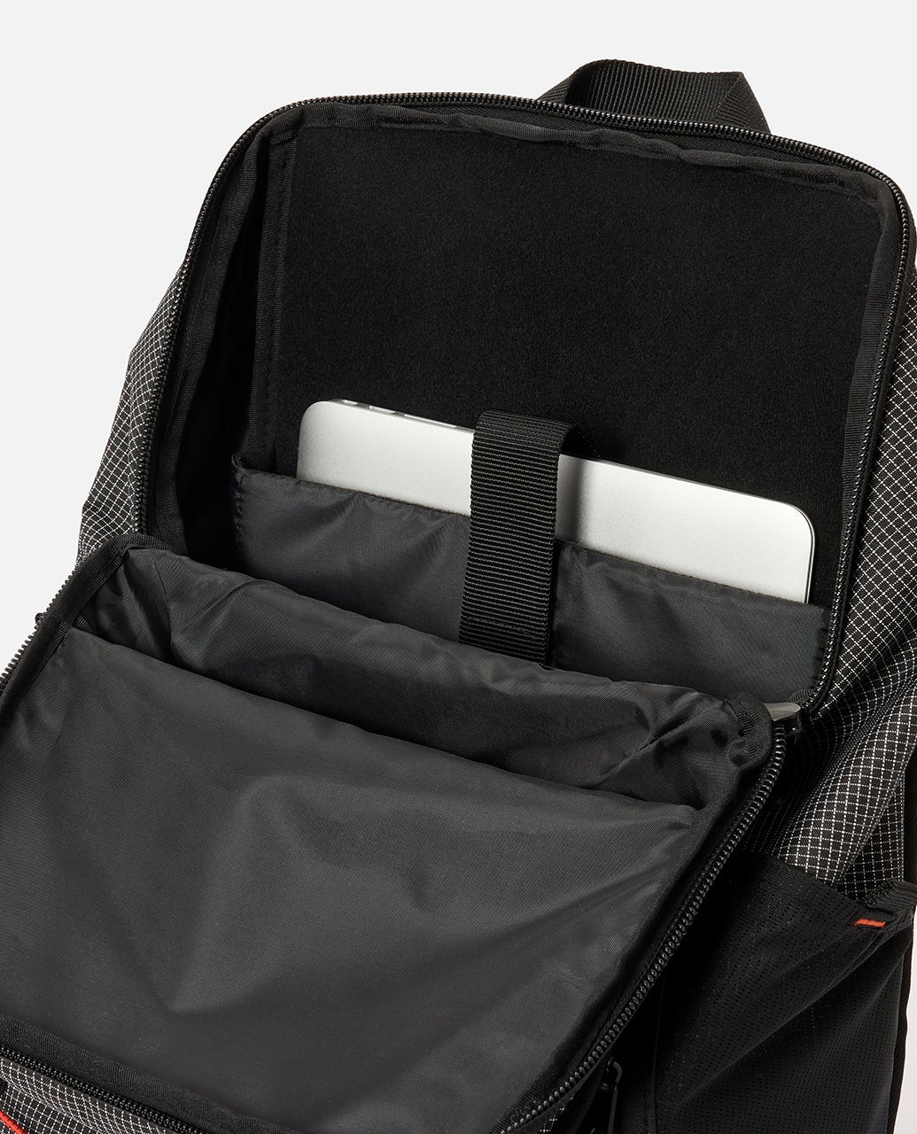 18CMBA_0090_5_1759142289000